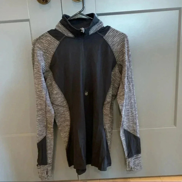 Lululemon Quarter  Zip Tweed Pullover - Picture 4 of 5